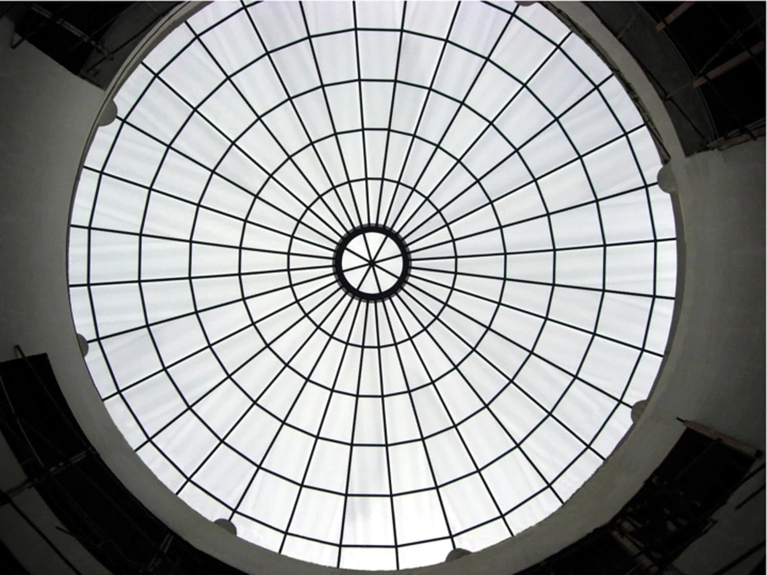 Skylight Glass Explained: Laminated, Double-Glazed and Low-E Glass — Which Is Right for Your Project?